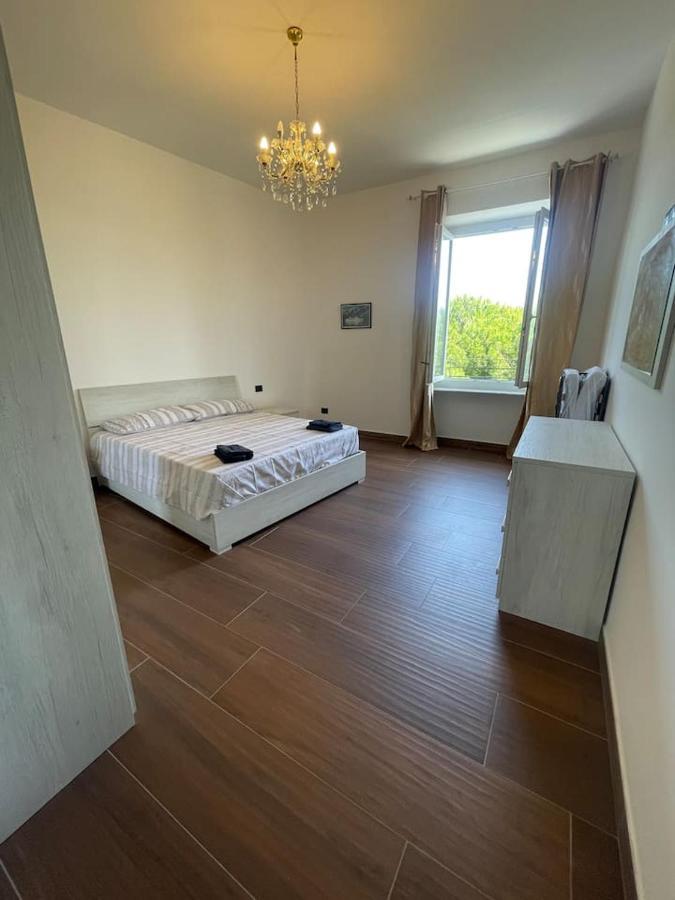 Autumn Apartment Vado Ligure Exterior photo