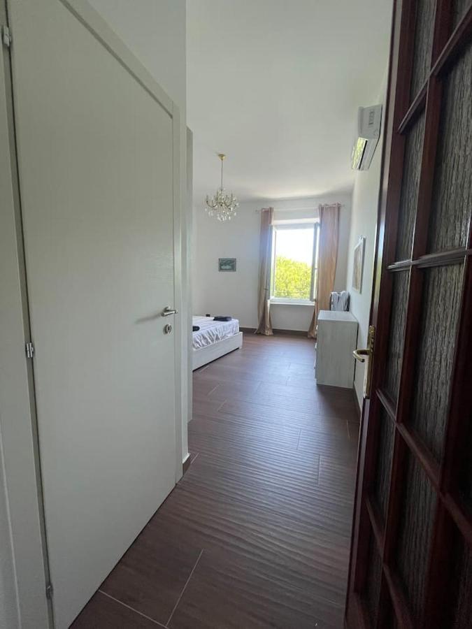 Autumn Apartment Vado Ligure Exterior photo